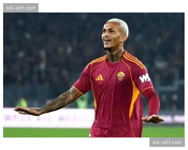 瓜迪奥拉亡羊补牢！曼城重追罗马22岁巴西飞翼韦斯利·利马